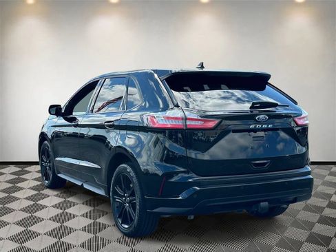 Used 2024 Ford Edge ST-Line w/ Class II Trailer Tow Package AWD/4WD image 5