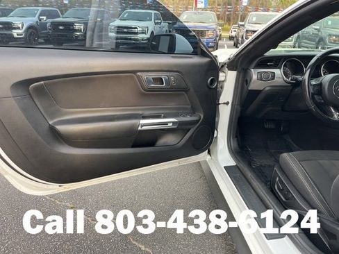 Used 2022 Ford Mustang GT image 4