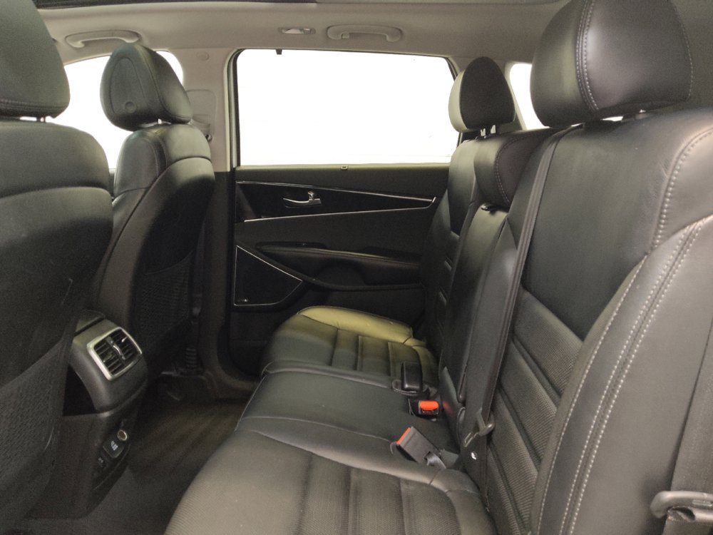 Used 2016 Kia Sorento SX AWD/4WD image 18