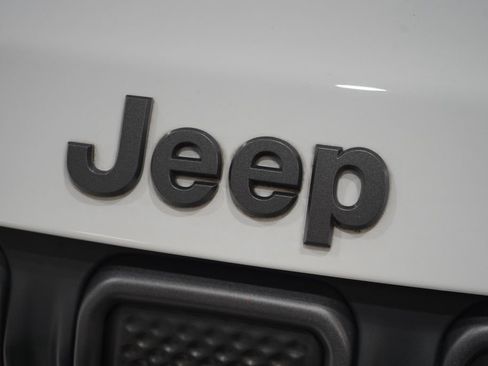 Used 2022 Jeep Compass Trailhawk w/ Trailhawk Elite Group AWD/4WD image 11