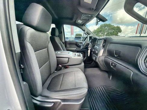 Used 2020 Chevrolet Silverado 1500 Custom w/ Custom Value Package RWD image 27