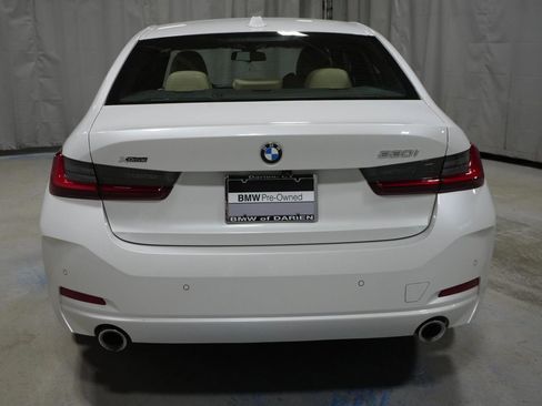 Used 2023 BMW 330i xDrive Sedan w/ Premium Package image 15