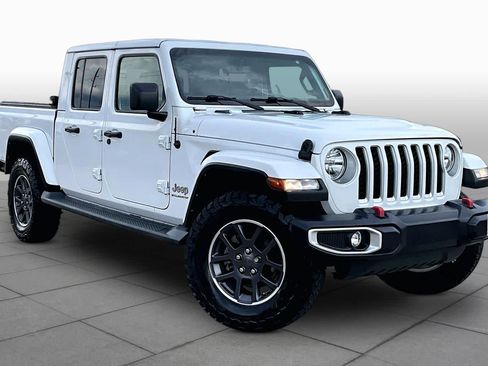 Used 2023 Jeep Gladiator Overland w/ Popular Equipment Package AWD/4WD image 3