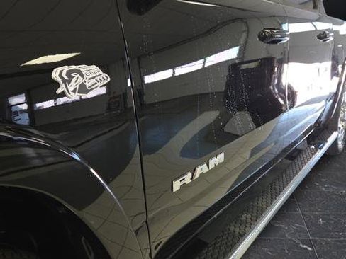 New 2026 RAM 1500 4x4 Crew Cab image 40