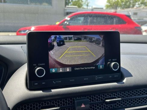 Certified 2025 Honda HR-V Sport image 24