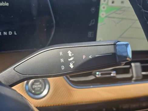 New 2025 Chevrolet Equinox ACTIV w/ Safety and Technology Package image 19