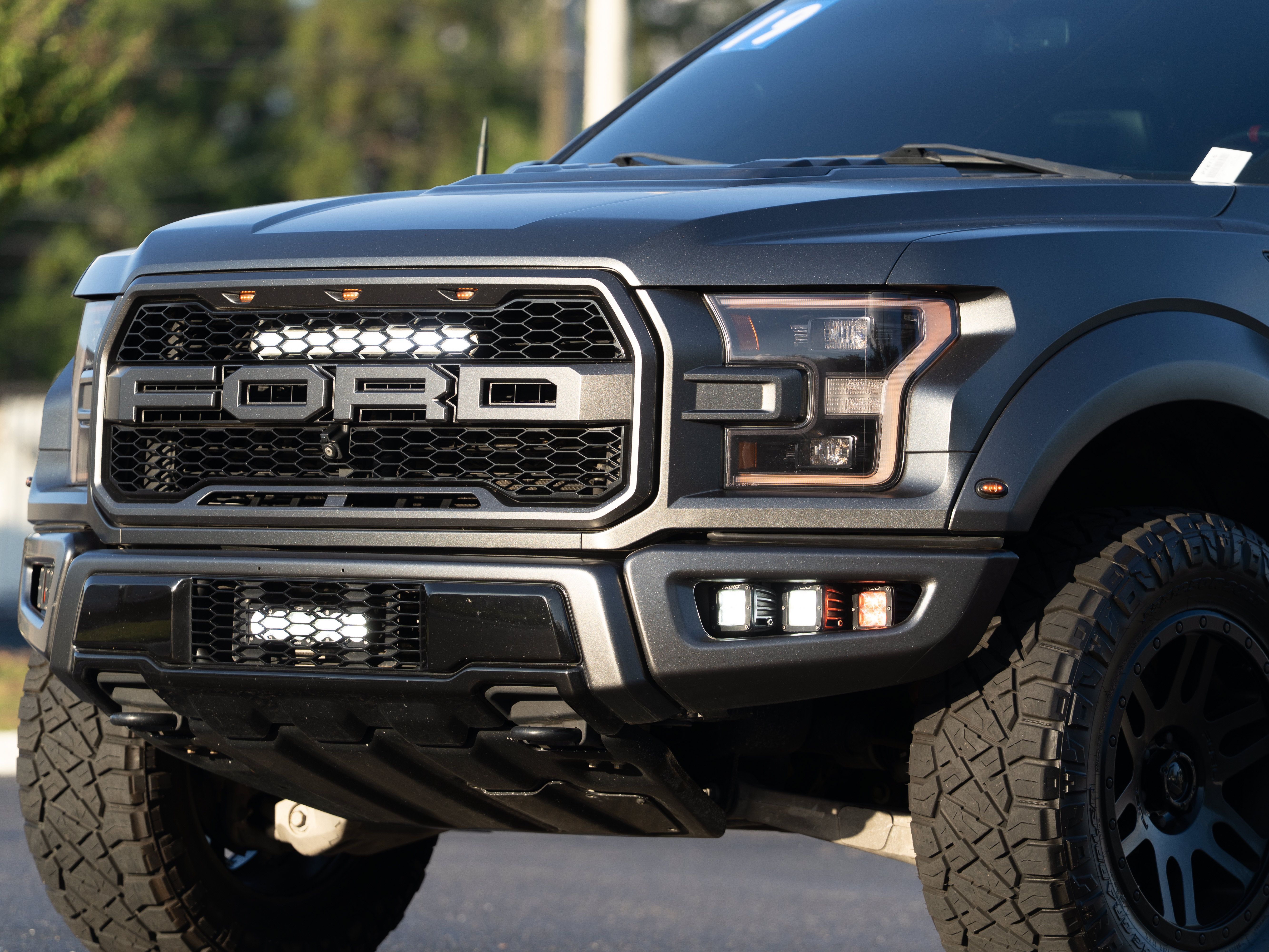 Used 2019 Ford F150 Raptor w/ Equipment Group 802A Luxury AWD/4WD image 35