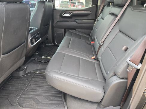 Used 2024 GMC Sierra 1500 SLT RWD image 13