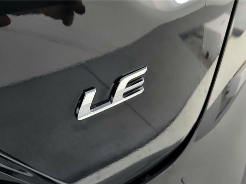 Certified 2025 Toyota Corolla LE image 13