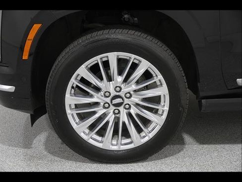 Used 2026 Cadillac Escalade Luxury AWD/4WD image 26