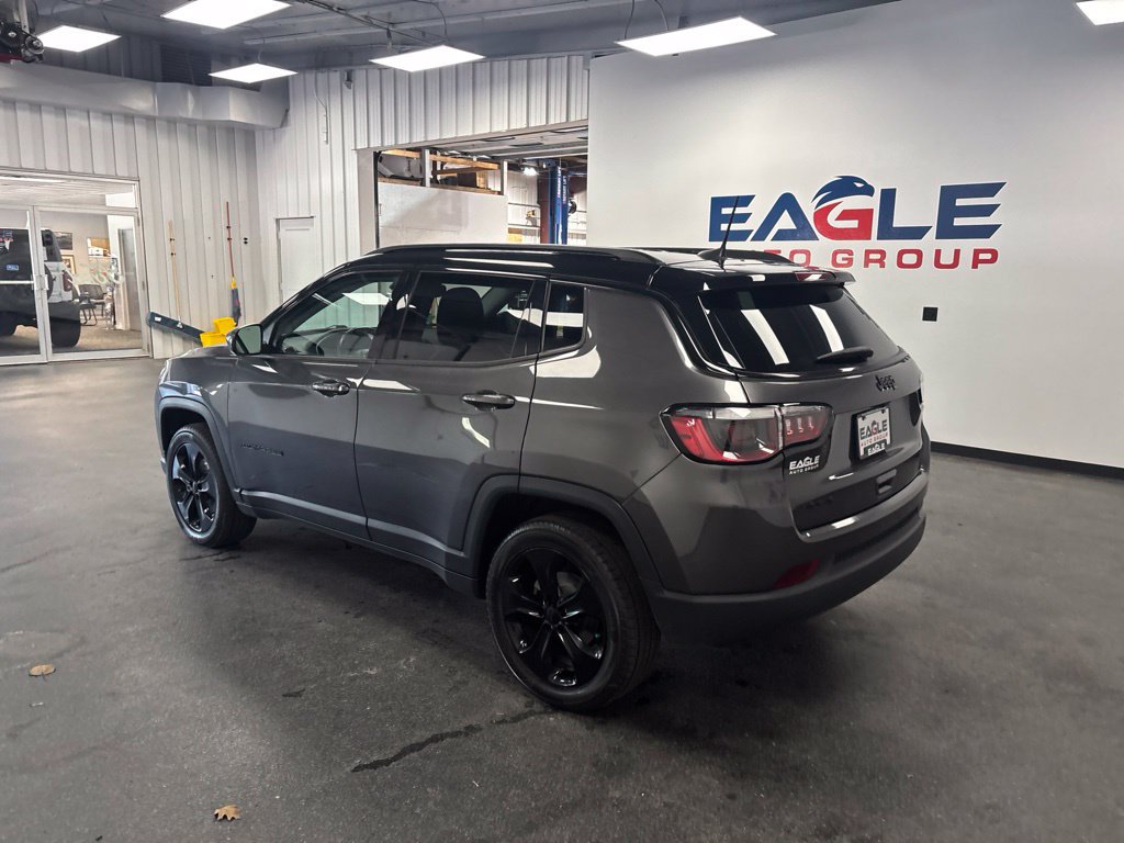 Used 2021 Jeep Compass Latitude AWD/4WD image 7
