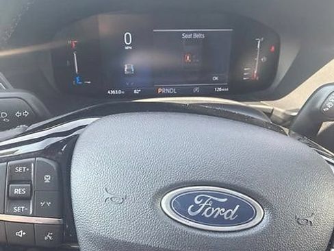 Used 2024 Ford Escape Active w/ Tech Pack #1 AWD/4WD image 4