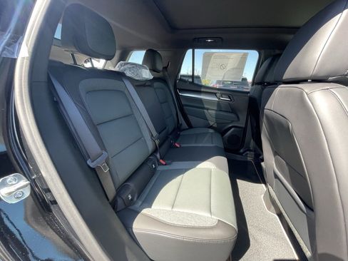 New 2026 GMC Terrain AT4 w/ Technology Package II image 28