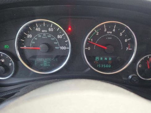 Used 2013 Jeep Wrangler Unlimited Sport w/ Connectivity Group AWD/4WD image 3