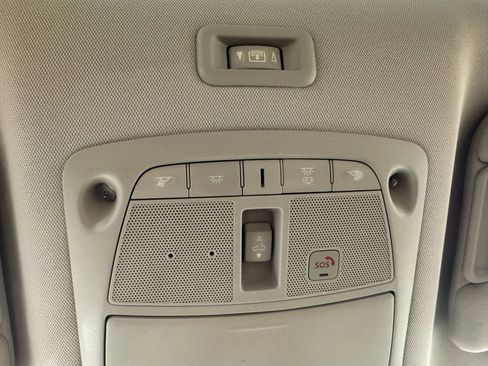 Used 2018 Nissan Pathfinder Platinum image 26