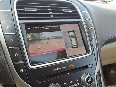 Used 2019 Lincoln Nautilus Reserve AWD/4WD image 19