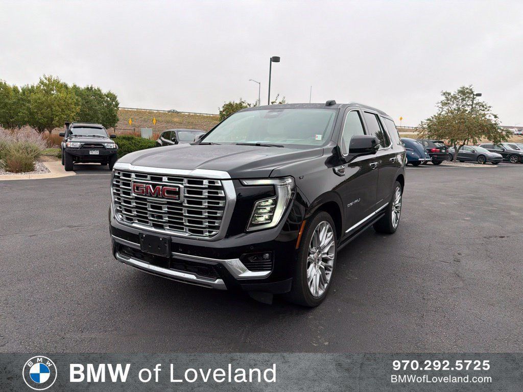 Used 2025 GMC Yukon Denali w/ Denali Reserve Package AWD/4WD image 1