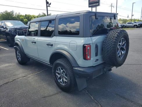 Used 2022 Ford Bronco Badlands AWD/4WD image 3