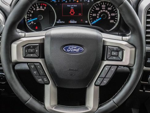 Used 2019 Ford F150 Platinum w/ Equipment Group 701A Luxury image 30