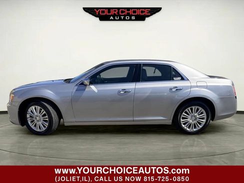 Used 2014 Chrysler 300 C w/ Light Group AWD/4WD image 2