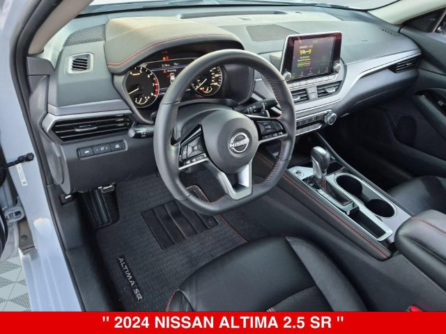 Certified 2024 Nissan Altima 2.5 SR FWD image 18