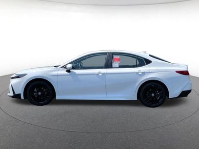 New 2026 Toyota Camry SE w/ Multimedia Upgrade Package