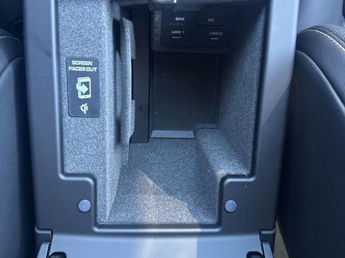 Used 2025 Porsche Macan GTS image 38