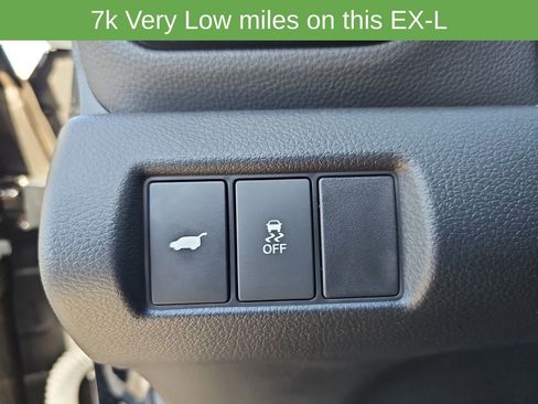 Used 2025 Honda Pilot EX-L image 33