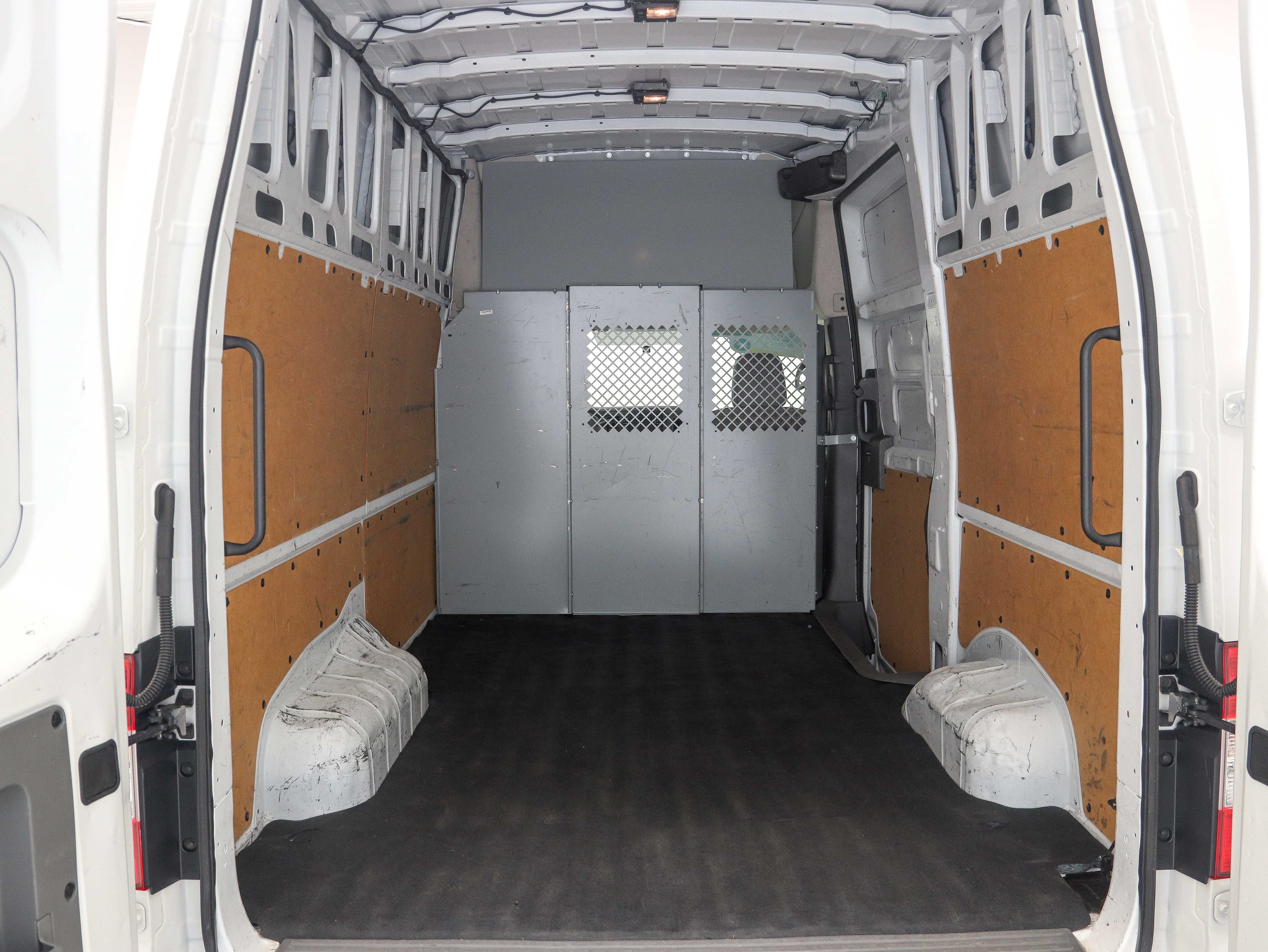 Used 2019 Nissan NV 3500 SV w/ Navigation Package RWD image 12