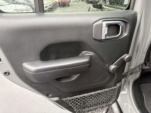 Used 2021 Jeep Wrangler Unlimited Sport image 14