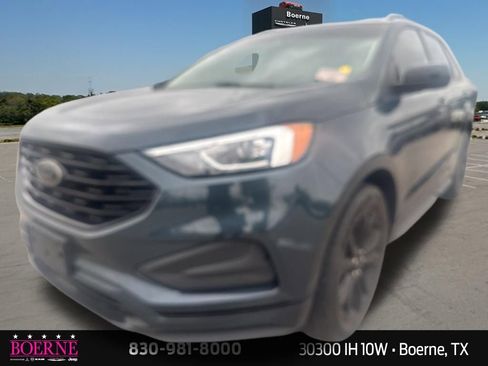 Used 2024 Ford Edge SE w/ Black Appearance Package image 3