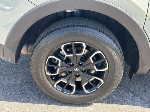 Used 2024 Hyundai Santa Cruz SEL FWD image 17