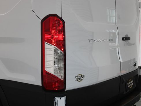 New 2025 Ford Transit 150 Low Roof w/ Load Area Protection Package RWD image 45