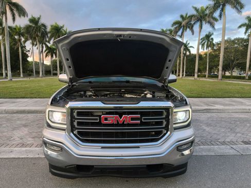 Used 2017 GMC Sierra 1500 SLE w/ SLE Value Package image 39