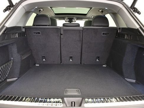 Certified 2025 Audi Q5 Premium Plus w/ Premium Plus image 54