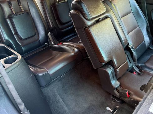 Used 2015 Ford Explorer Sport w/ Equipment Group 401A image 24