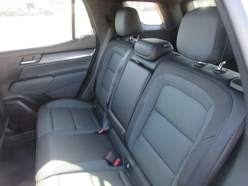 New 2026 GMC Terrain AT4 AWD/4WD image 12