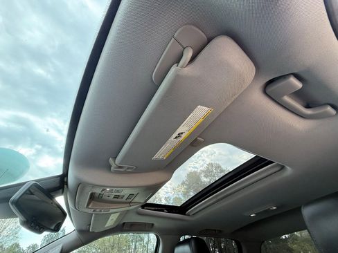 Used 2014 GMC Sierra 1500 SLT w/ SLT Crew Cab Value Package image 57