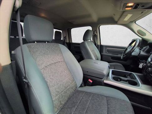 Used 2017 RAM 1500 Big Horn AWD/4WD image 18
