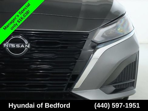 Used 2024 Nissan Altima 2.5 S FWD image 8