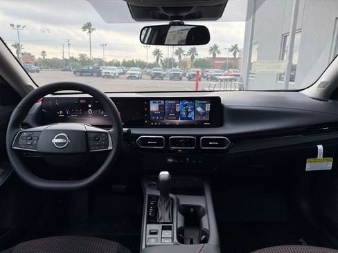 New 2026 Nissan Sentra SR w/ Floor Mat Package FWD image 27