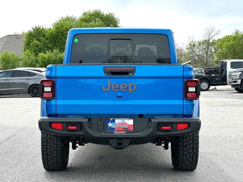 New 2026 Jeep Gladiator Rubicon w/ Steel Power Dome Hood Package image 14
