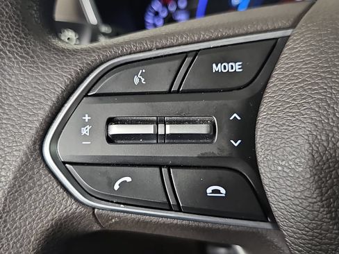 Used 2020 Hyundai Santa Fe SEL FWD image 16