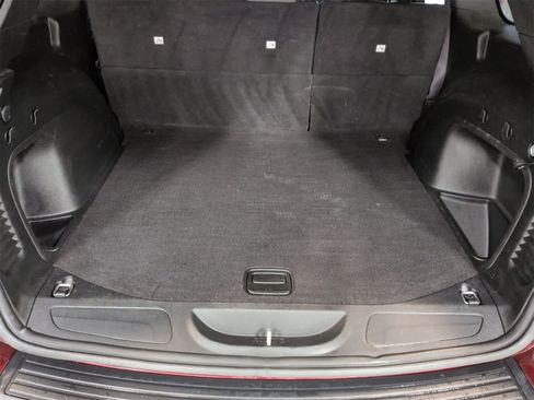 Certified 2021 Jeep Grand Cherokee Laredo X image 35