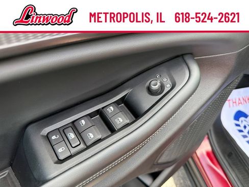 Used 2025 Jeep Grand Cherokee L Laredo AWD/4WD image 15
