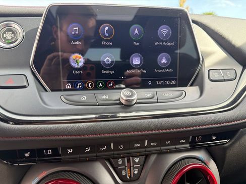 Certified 2019 Chevrolet Blazer RS w/ Sun and Wheels Package AWD/4WD image 18