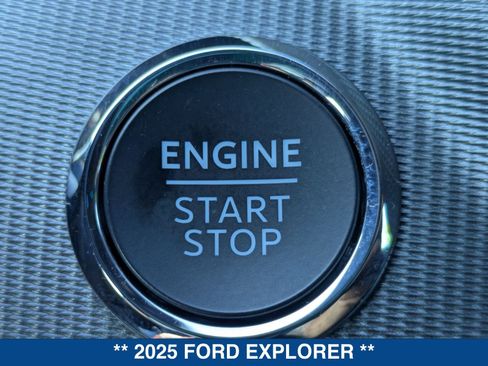 Certified 2025 Ford Explorer ST AWD/4WD image 36