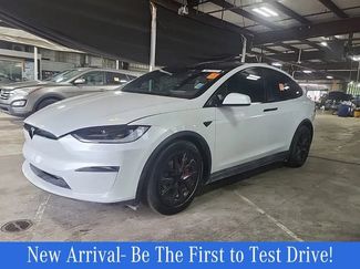Used 2024 Tesla Model X Plaid video 1