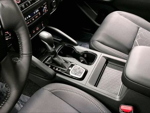 New 2026 Nissan Frontier SV w/ SV Convenience Package image 9