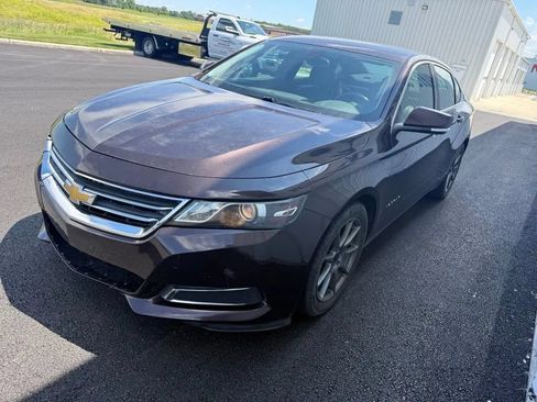 Used 2015 Chevrolet Impala LT w/ Convenience Package FWD image 3